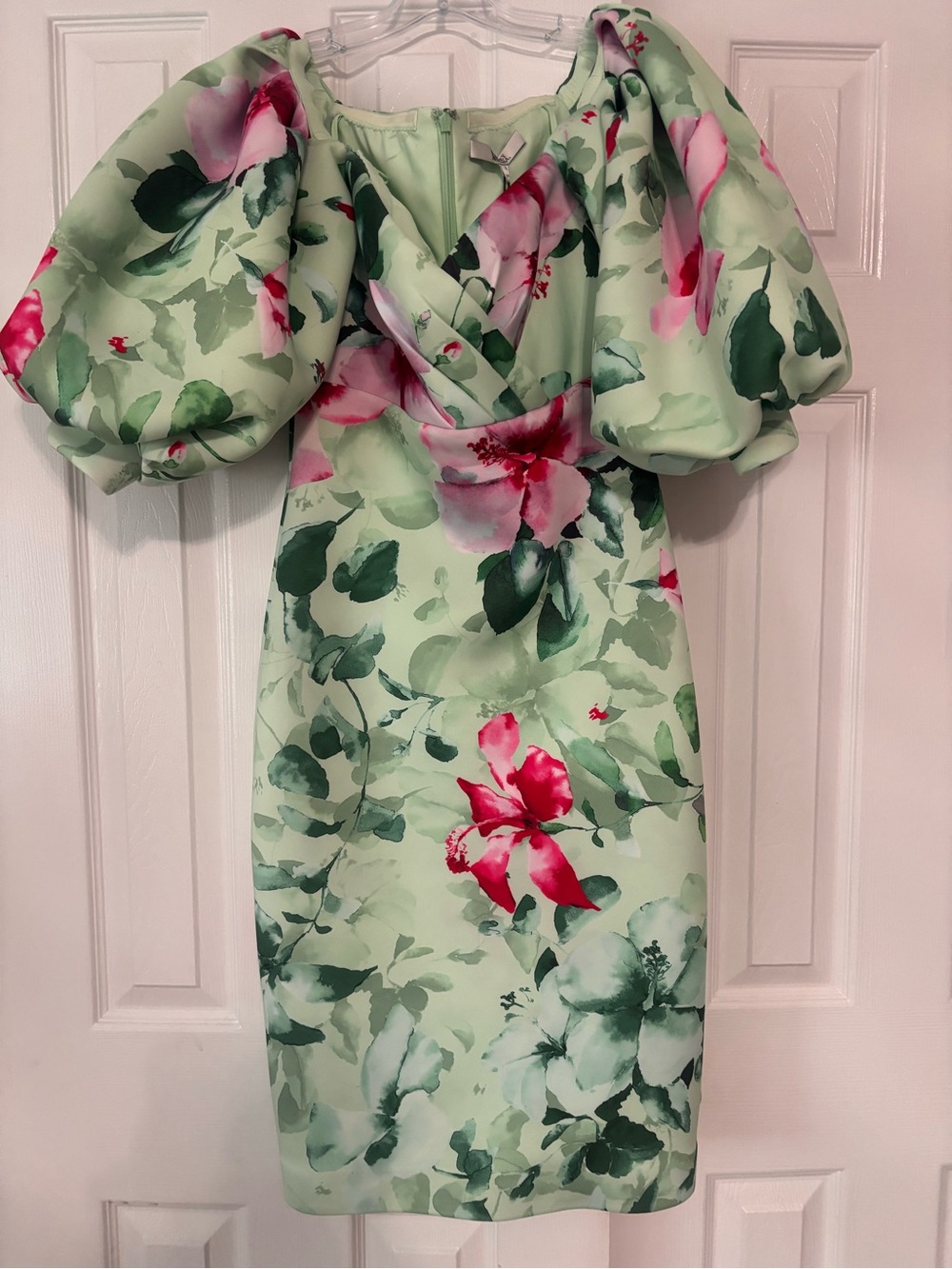 NWT Badgley Mischka size 4 floral Puff-Sleeve Sheath Dress in Mint and Pink
